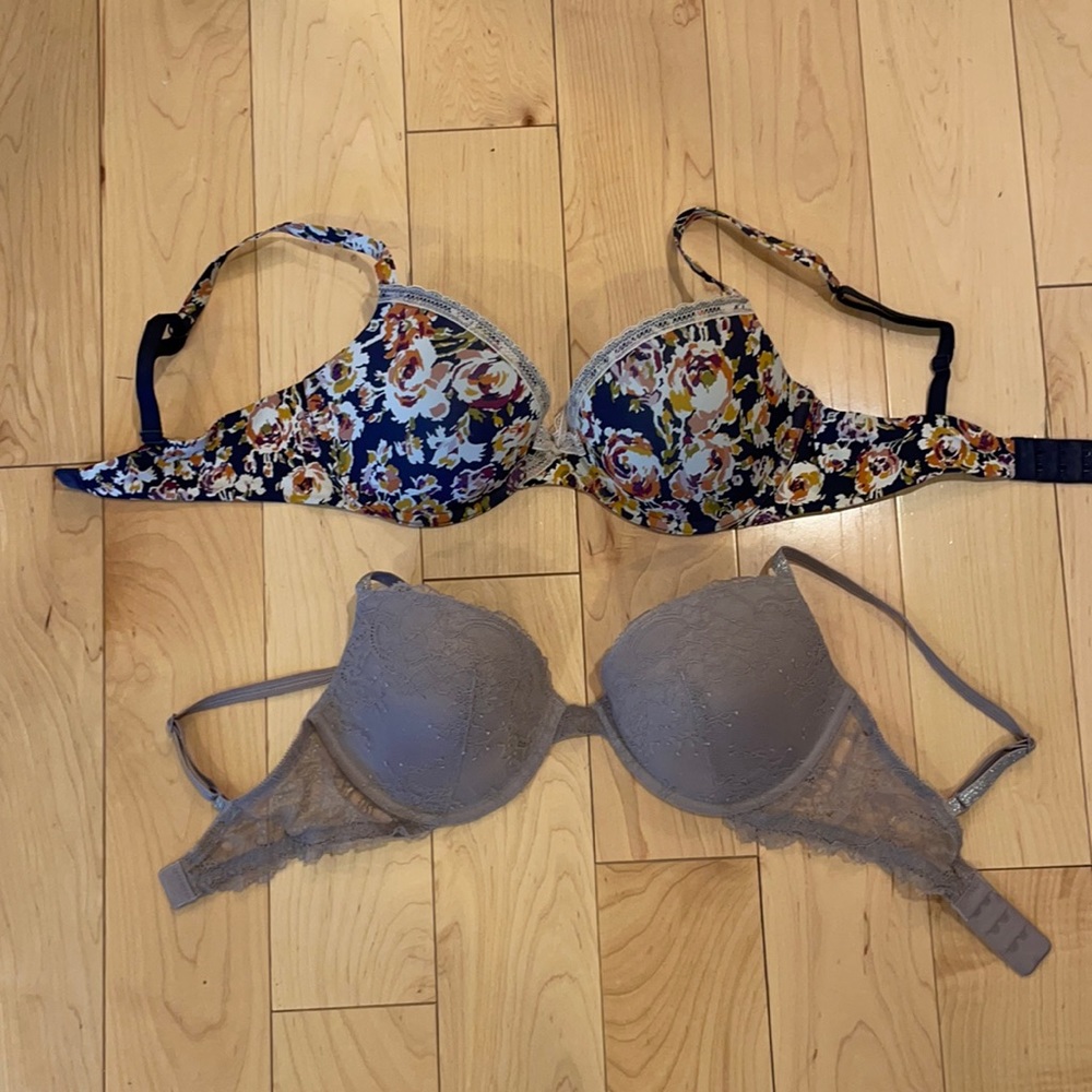 2 GAP Body Bras size 34 D
